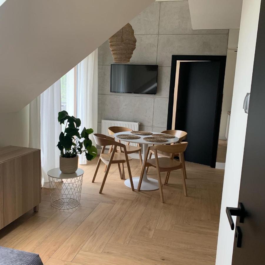 Na Wczasowej - Apartamenty ミエンジボジェ エクステリア 写真